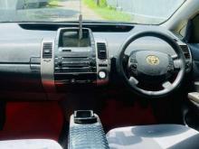 https://riyasewana.com/uploads/toyota-priuse-2nd-11157516524.jpg
