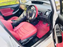 https://riyasewana.com/uploads/toyota-priyas-101423456114.jpg