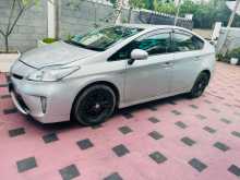 https://riyasewana.com/uploads/toyota-priys-161336464593.jpg