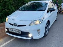 Toyota Prius S Grade 2013 Car