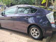https://riyasewana.com/uploads/toyota-prus-s-15729394013.jpg