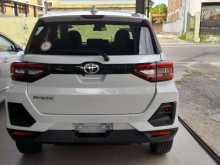 https://riyasewana.com/uploads/toyota-raiz-11012024753.jpg