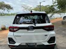 https://riyasewana.com/uploads/toyota-raiz-hybrid-2025-211005912294.jpg