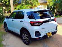 https://riyasewana.com/uploads/toyota-raize--13752154292.jpg