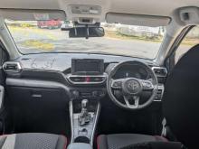https://riyasewana.com/uploads/toyota-raize-1-2-2620176726.jpg