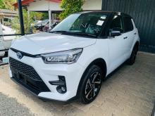 Toyota Raize 1 2 Hybrid BSM 2026 SUV