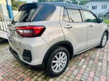 https://riyasewana.com/uploads/toyota-raize-1-2-920375617285.jpg