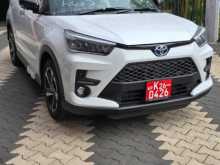 Toyota Raize 1 2L Hybrid 2026 SUV