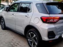 https://riyasewana.com/uploads/toyota-raize-1-721290517764.jpg