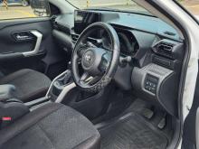 https://riyasewana.com/uploads/toyota-raize-1000cc-121956226526.jpg