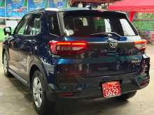 https://riyasewana.com/uploads/toyota-raize-1200-2022-19100012672.jpg