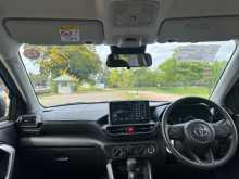 https://riyasewana.com/uploads/toyota-raize-1312435714.jpg