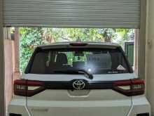 https://riyasewana.com/uploads/toyota-raize-13706194392.jpg