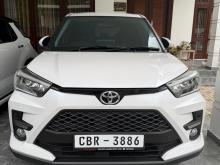 Toyota RAIZE 2025 SUV