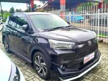 https://riyasewana.com/uploads/toyota-raize-151236351002.jpg