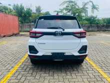 https://riyasewana.com/uploads/toyota-raize-1615210683.jpg