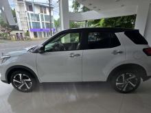 https://riyasewana.com/uploads/toyota-raize-1709176704.jpg