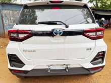 https://riyasewana.com/uploads/toyota-raize-171403334593.jpg