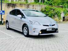 Toyota Prius G Limited 2016 Car