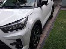https://riyasewana.com/uploads/toyota-raize-1784945443.jpg