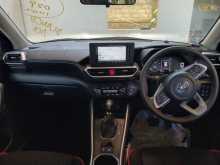 https://riyasewana.com/uploads/toyota-raize-18212234285.jpg