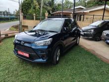 https://riyasewana.com/uploads/toyota-raize-201044266045.jpg