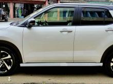 https://riyasewana.com/uploads/toyota-raize-2015345624923.jpg