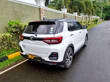 https://riyasewana.com/uploads/toyota-raize-2020-1212455212222.jpg