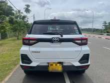 https://riyasewana.com/uploads/toyota-raize-2020-2020-1611322712892.jpg