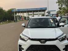 Toyota Raize 2023 SUV