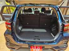 https://riyasewana.com/uploads/toyota-raize-2023-1920025112614.jpg