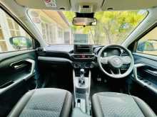 https://riyasewana.com/uploads/toyota-raize-2023-49145236.jpg