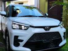https://riyasewana.com/uploads/toyota-raize-2024-119572212051.jpg