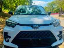 Toyota Raize Hybrid Z Bsm 360 2024 SUV