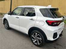 https://riyasewana.com/uploads/toyota-raize-2024-2120405712293.jpg