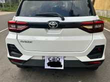 https://riyasewana.com/uploads/toyota-raize-2024-2120405712492.jpg
