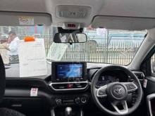 https://riyasewana.com/uploads/toyota-raize-2025-191850411210368.jpg