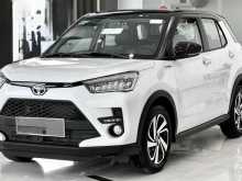 Toyota Raize 1 2 Hybrid Z 2025 SUV