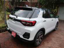 https://riyasewana.com/uploads/toyota-raize-2025-2111543212602.jpg