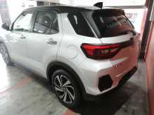 https://riyasewana.com/uploads/toyota-raize-2025-2315102112522.jpg