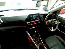 https://riyasewana.com/uploads/toyota-raize-2025-2514531712893.jpg
