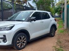https://riyasewana.com/uploads/toyota-raize-21200036344.jpg