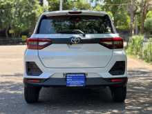 https://riyasewana.com/uploads/toyota-raize-2144408203.jpg
