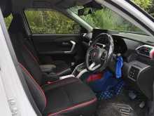 https://riyasewana.com/uploads/toyota-raize-2153150115.jpg