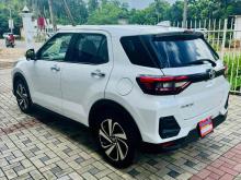 https://riyasewana.com/uploads/toyota-raize-2210092524093.jpg