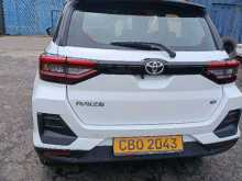 https://riyasewana.com/uploads/toyota-raize-231646044303.jpg
