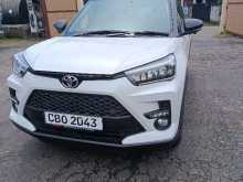 https://riyasewana.com/uploads/toyota-raize-231646044362.jpg
