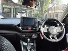 https://riyasewana.com/uploads/toyota-raize-25111313194.jpg