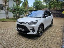 Toyota Raize HYBRID 2025 SUV