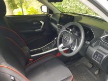 https://riyasewana.com/uploads/toyota-raize-2811285717974.jpg